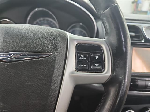 2011 Chrysler 200 Touring