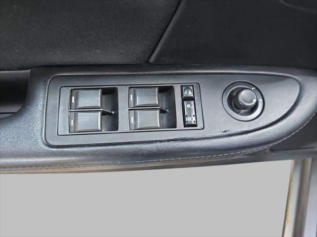 2011 Chrysler 200 Touring