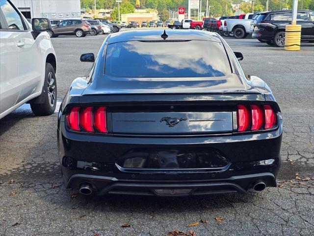 2021 Ford Mustang EcoBoost Fastback
