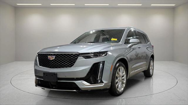 2024 Cadillac XT6 AWD Premium Luxury for sale in Waukesha, WI