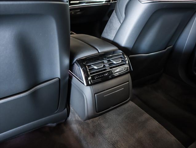 2027 Audi A8 55 TFSI quattro Tiptronic