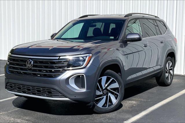 2025 Volkswagen Atlas 2.0T SE w/Technology for sale in Joplin, MO