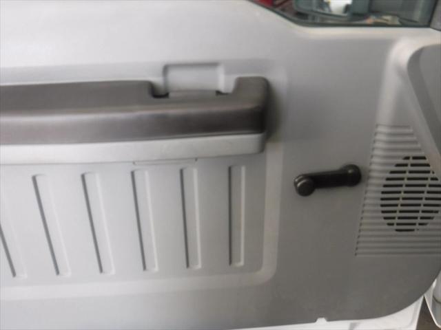 2011 Ford F-450 141  W.B. 2D