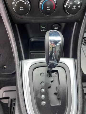 2013 Dodge Avenger SE V6