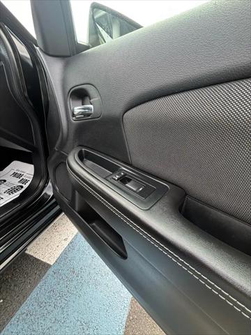 2013 Dodge Avenger SE V6