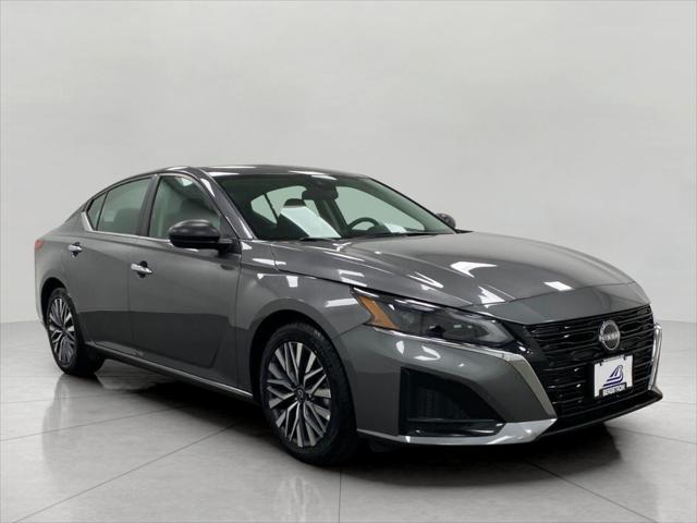 2025 Nissan Altima SV FWD for sale in Appleton, WI