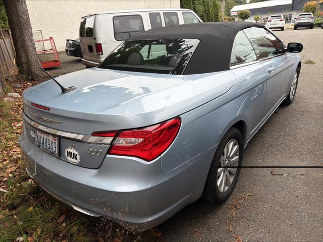 2012 Chrysler 200 Touring
