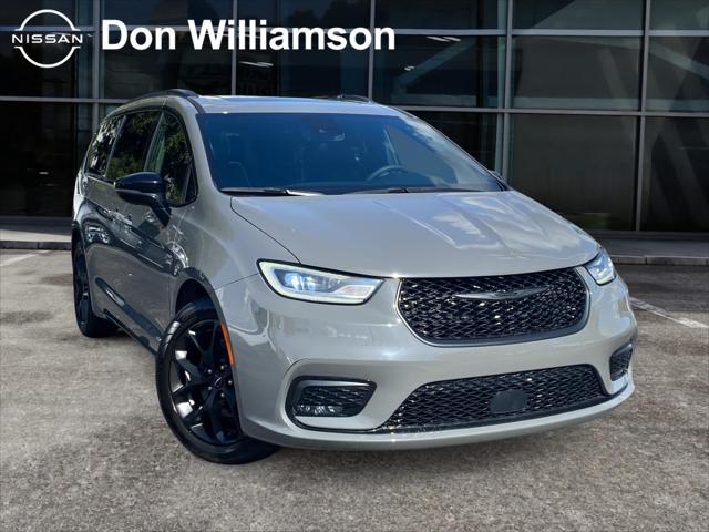 2025 Chrysler Pacifica Limited for sale in Jacksonville, NC