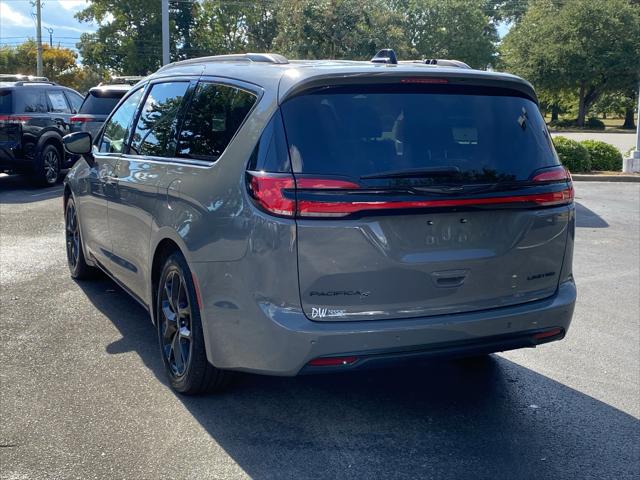 2025 Chrysler Pacifica Limited