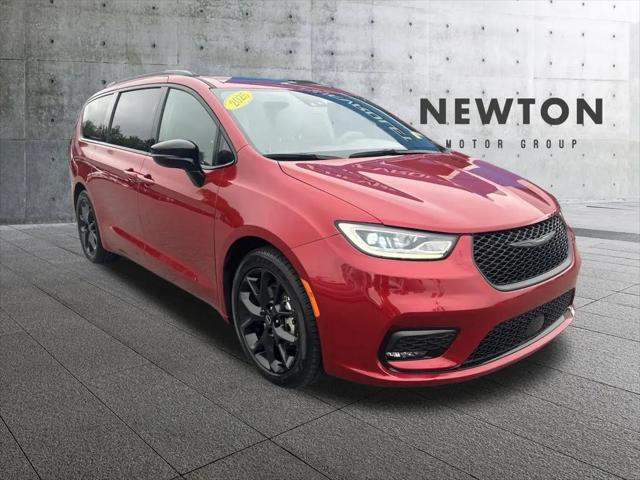 2025 Chrysler Pacifica Limited for sale in Russellville, KY