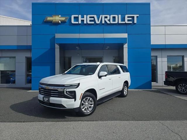 2025 Chevrolet Suburban 4WD LT for sale in Paradise, PA