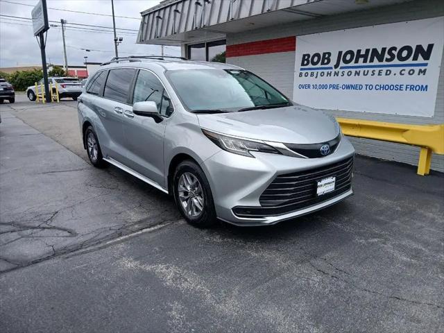 2022 Toyota Sienna LE for sale in Rochester, NY