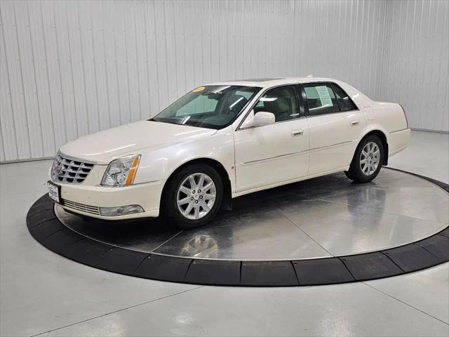 2009 Cadillac DTS 1SD for sale in Mason City, IA