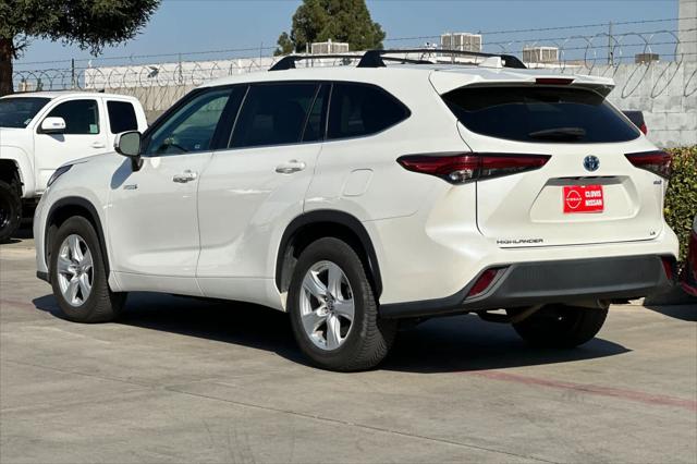 2020 Toyota Highlander Hybrid LE