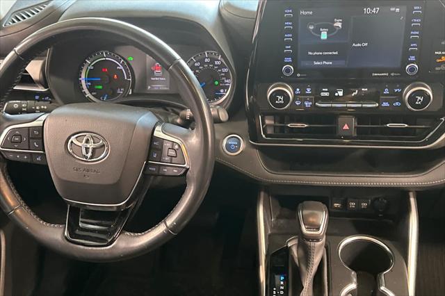 2020 Toyota Highlander Hybrid LE