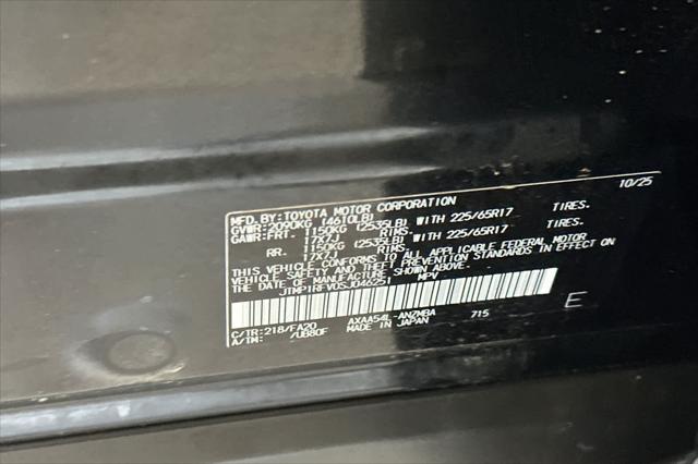 2025 Toyota RAV4 XLE