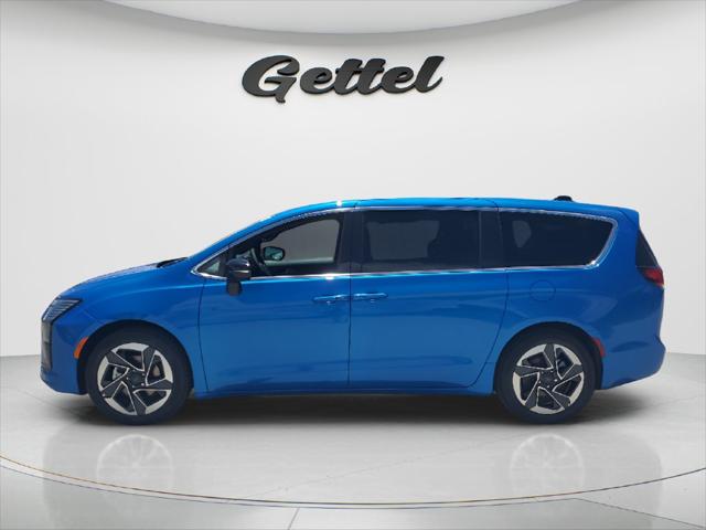 2027 Chrysler Pacifica Limited