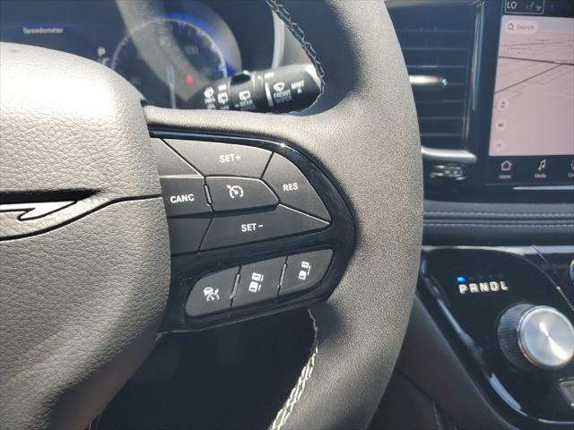 2027 Chrysler Pacifica Limited
