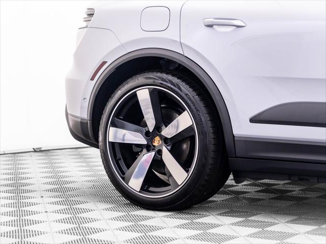 2026 Porsche Macan Electric 4