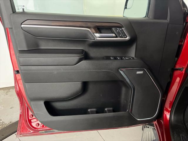 2023 GMC Sierra 1500 4WD Crew Cab Standard Box SLT