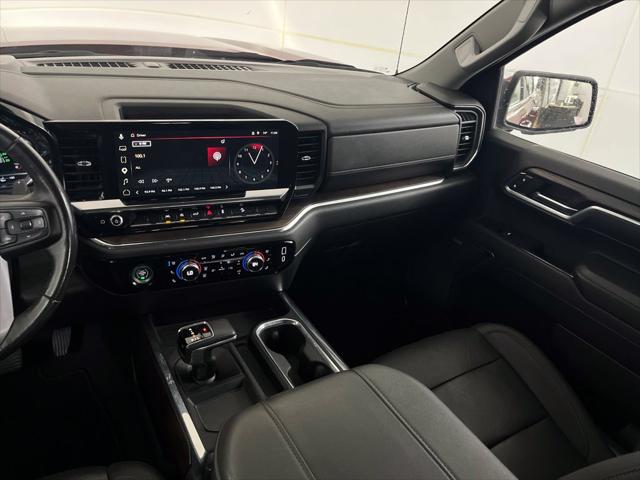 2023 GMC Sierra 1500 4WD Crew Cab Standard Box SLT