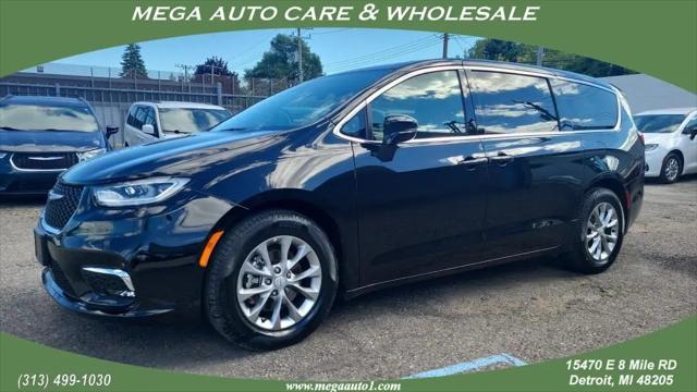 2026 Chrysler Pacifica Limited for sale in Detroit, MI