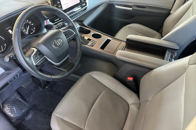 2024 Toyota Sienna XLE