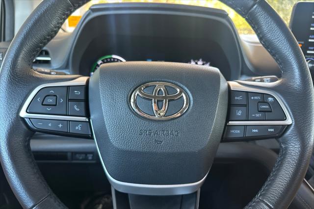 2024 Toyota Sienna XLE