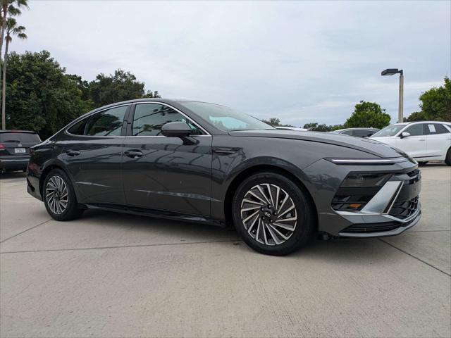 2024 Hyundai Sonata Hybrid Limited for sale in Naples, FL