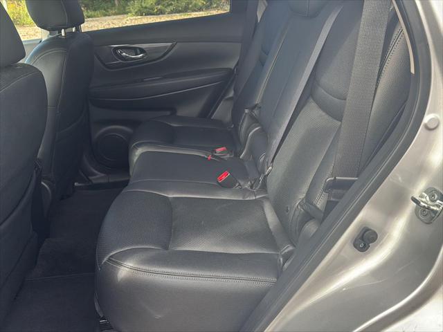 Used 2019 Nissan Rogue SV For Sale in Jackson, MI