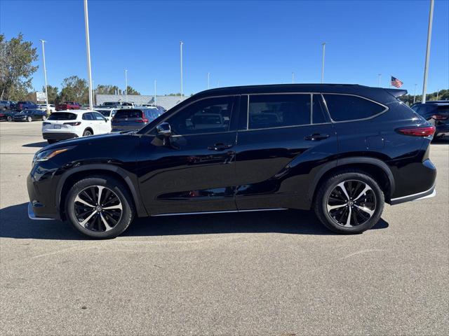 Used 2021 Toyota Highlander XSE For Sale in Jackson, MI