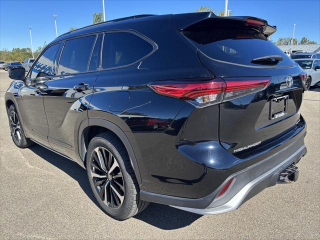 Used 2021 Toyota Highlander XSE For Sale in Jackson, MI