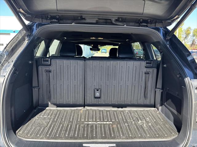 Used 2021 Toyota Highlander XSE For Sale in Jackson, MI