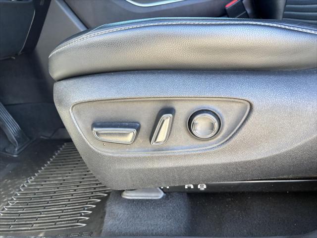 Used 2021 Toyota Highlander XSE For Sale in Jackson, MI