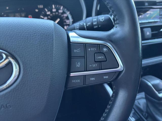 Used 2021 Toyota Highlander XSE For Sale in Jackson, MI