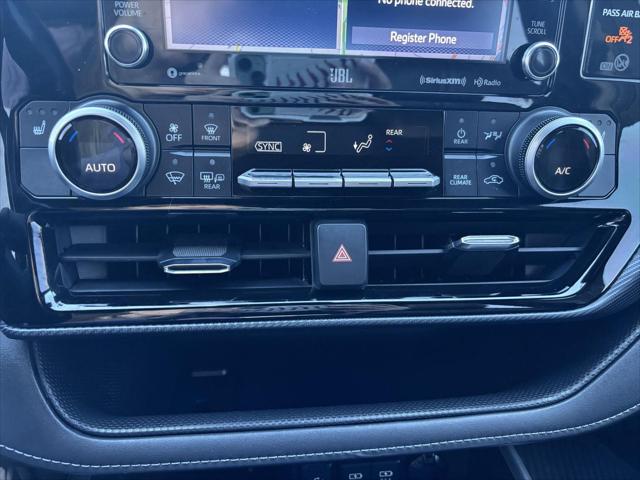 Used 2021 Toyota Highlander XSE For Sale in Jackson, MI