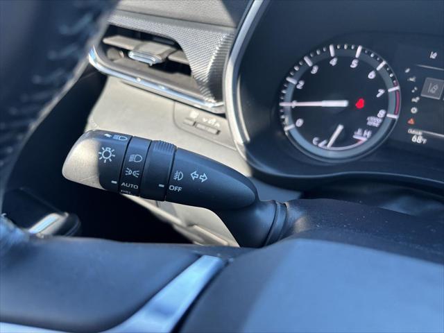 Used 2021 Toyota Highlander XSE For Sale in Jackson, MI