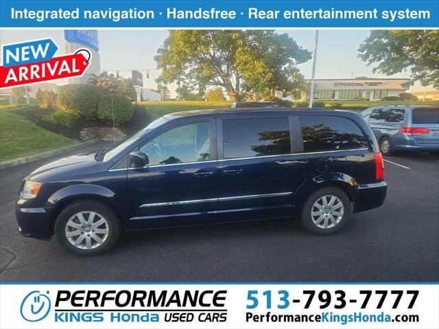 2014 Chrysler Town & Country for sale near Cincinnati, OH