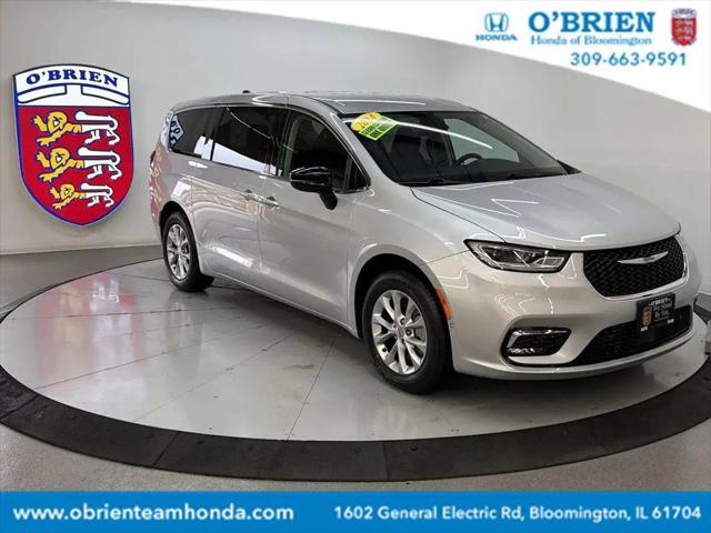 2024 Chrysler Pacifica Touring L AWD for sale in Bloomington, IL