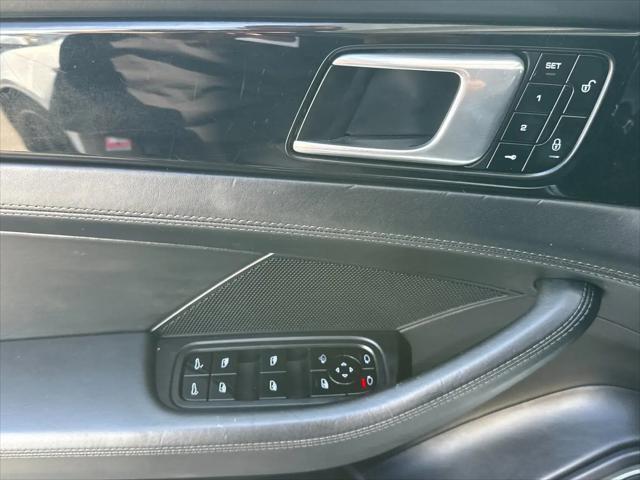2018 Porsche Panamera 4S
