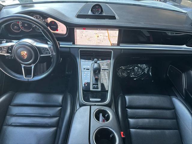 2018 Porsche Panamera 4S
