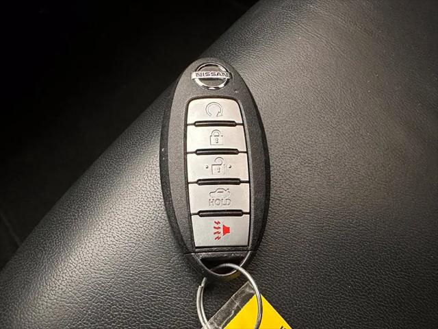 2021 Nissan Maxima SR Xtronic CVT