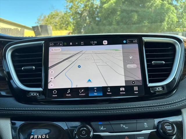 2023 Chrysler Pacifica Hybrid Limited