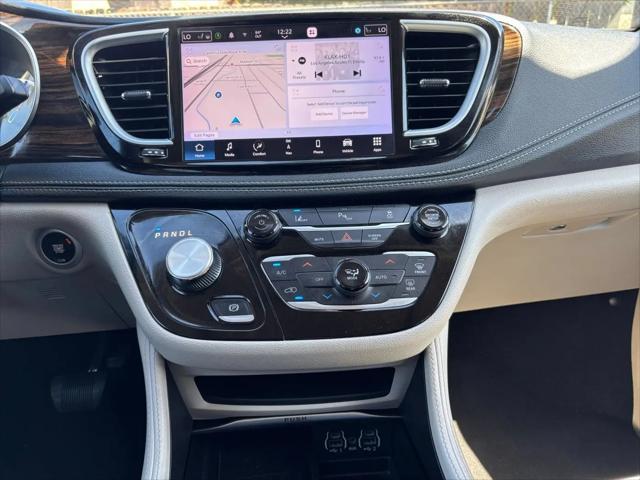 2023 Chrysler Pacifica Hybrid Limited