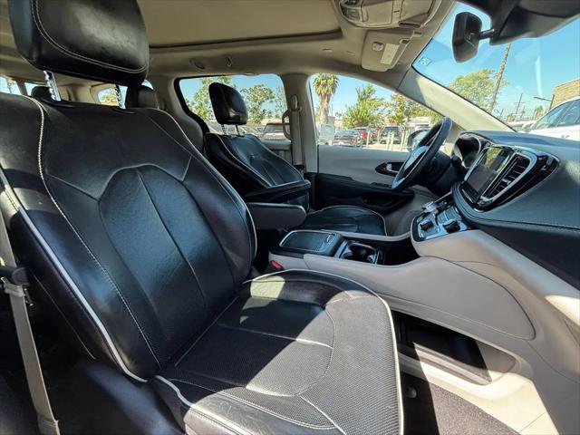 2023 Chrysler Pacifica Hybrid Limited
