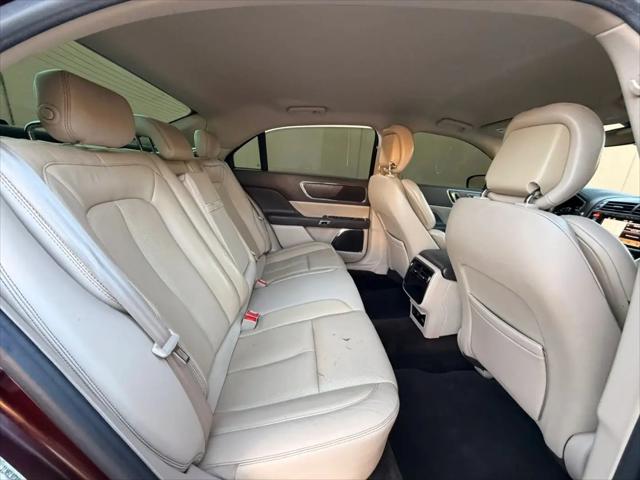 2017 Lincoln Continental Select