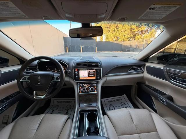 2017 Lincoln Continental Select