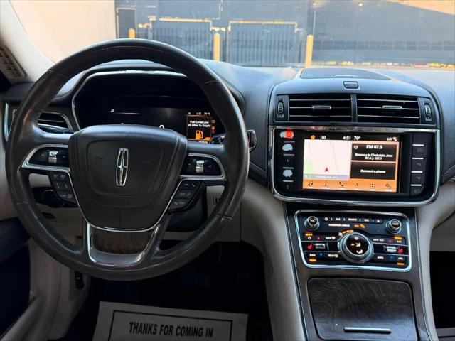 2017 Lincoln Continental Select