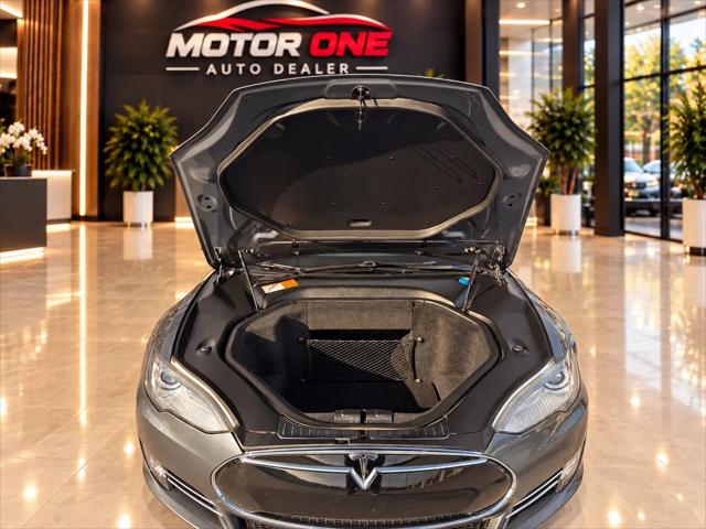 2013 Tesla Model S Performance