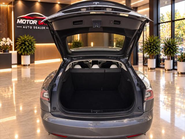 2013 Tesla Model S Performance